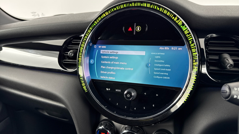 MINI Hatchback 135kW Cooper S Level 2 33kWh 3dr Auto Electric Hatchback